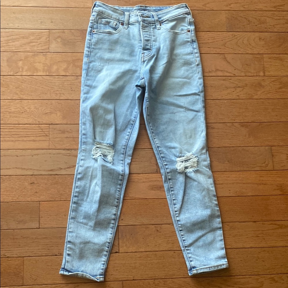 Old Navy Light Washed High-Rise Straight Jeans Distressed Style